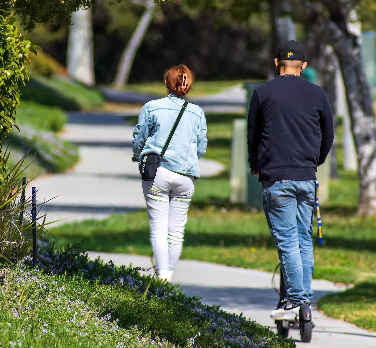 Electric scooters
