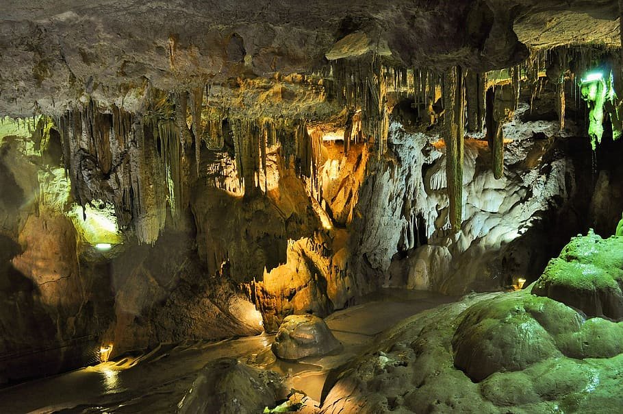 Can Marça Caves