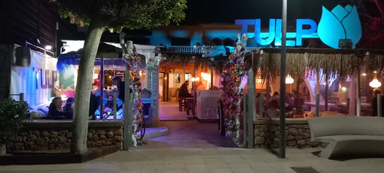 Review: Tulp Beach Cafe, San Antonio, Ibiza,