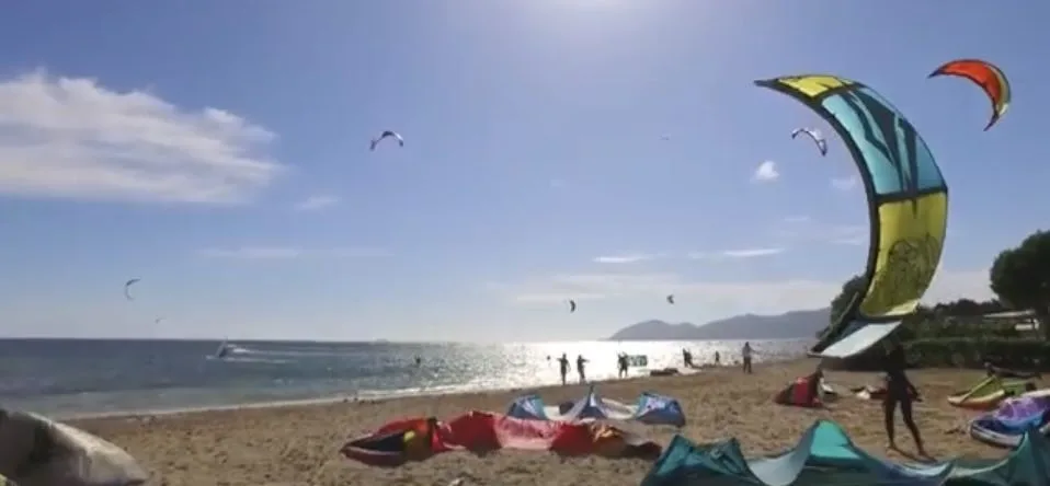 kitesurfing